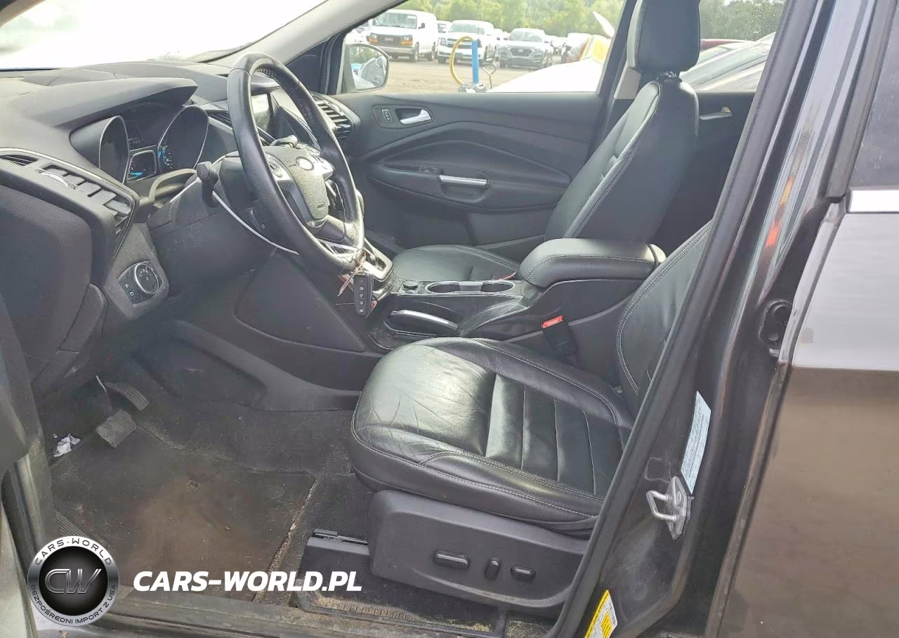 2016 Ford Escape Titanium VIN:1FMCU9JX1GUC20957 - 7