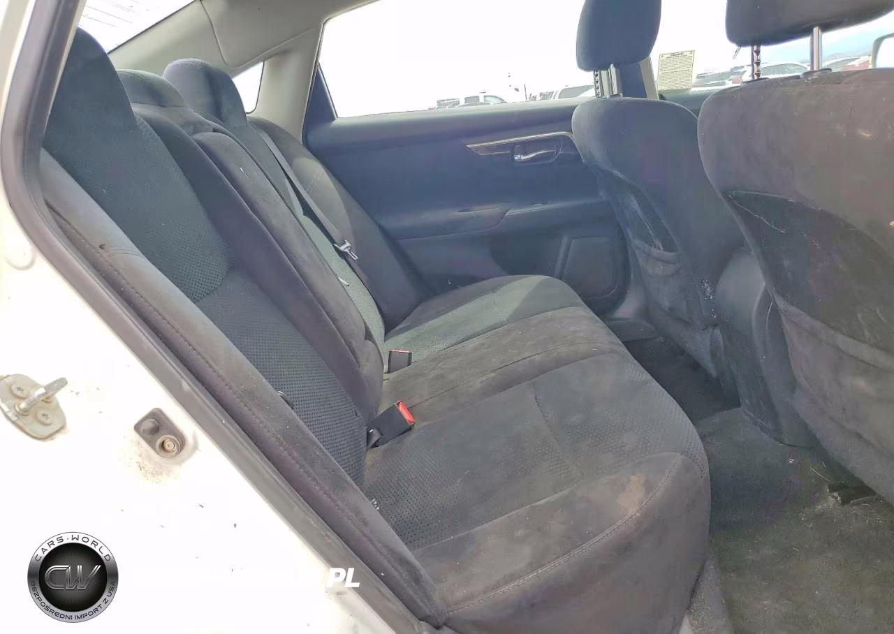 2014 Nissan Altima 2.5 S VIN:1N4AL3AP0EN378490 - 10
