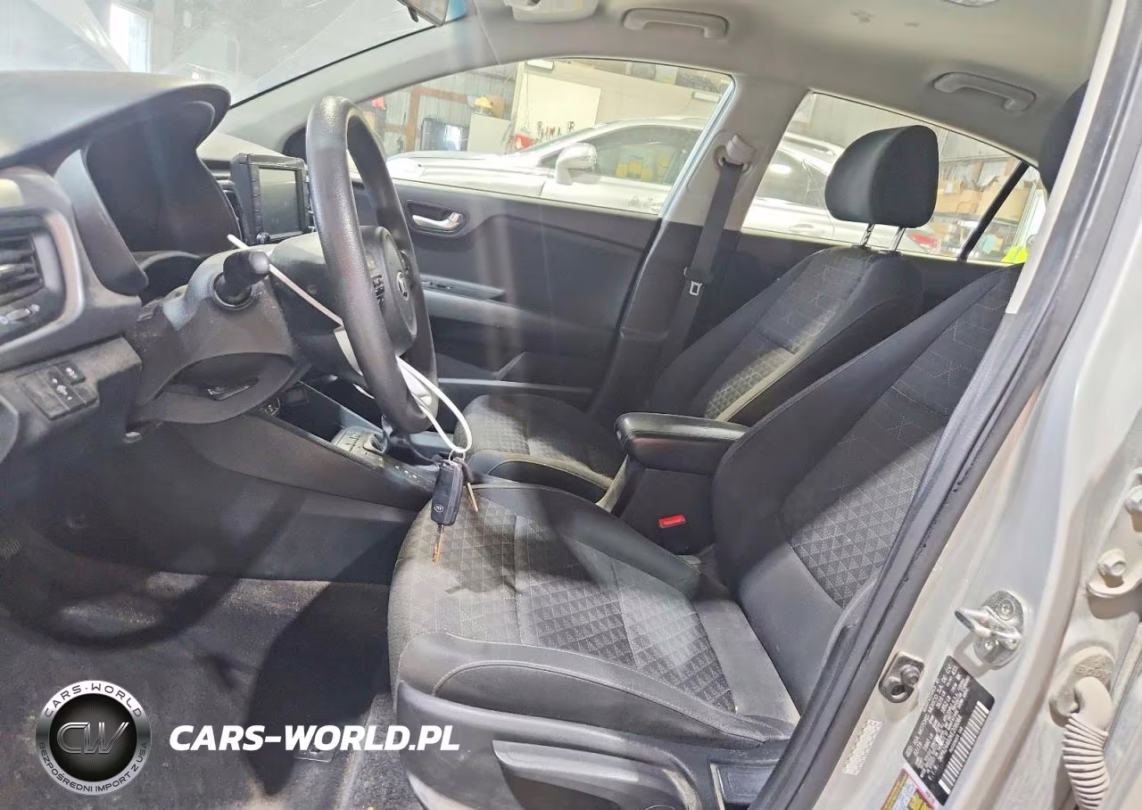2019 Kia Rio S VIN:3KPA24AB2KE206064 - 7