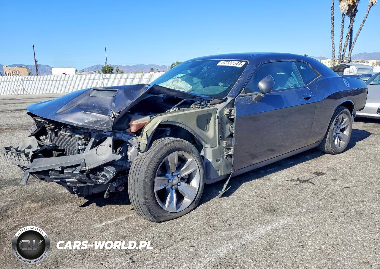 2022 Dodge Challenger Sxt