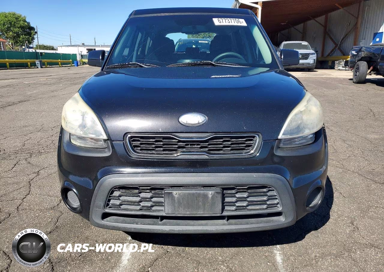2013 Kia Soul Base VIN:KNDJT2A51D7583273 - 5