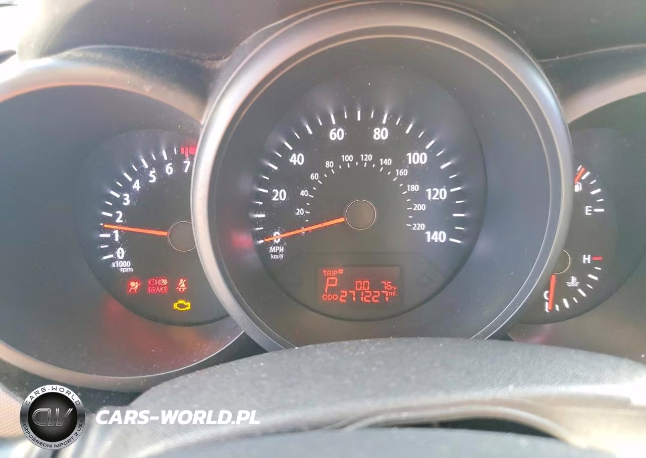 2013 Kia Soul Base VIN:KNDJT2A51D7583273 - 9