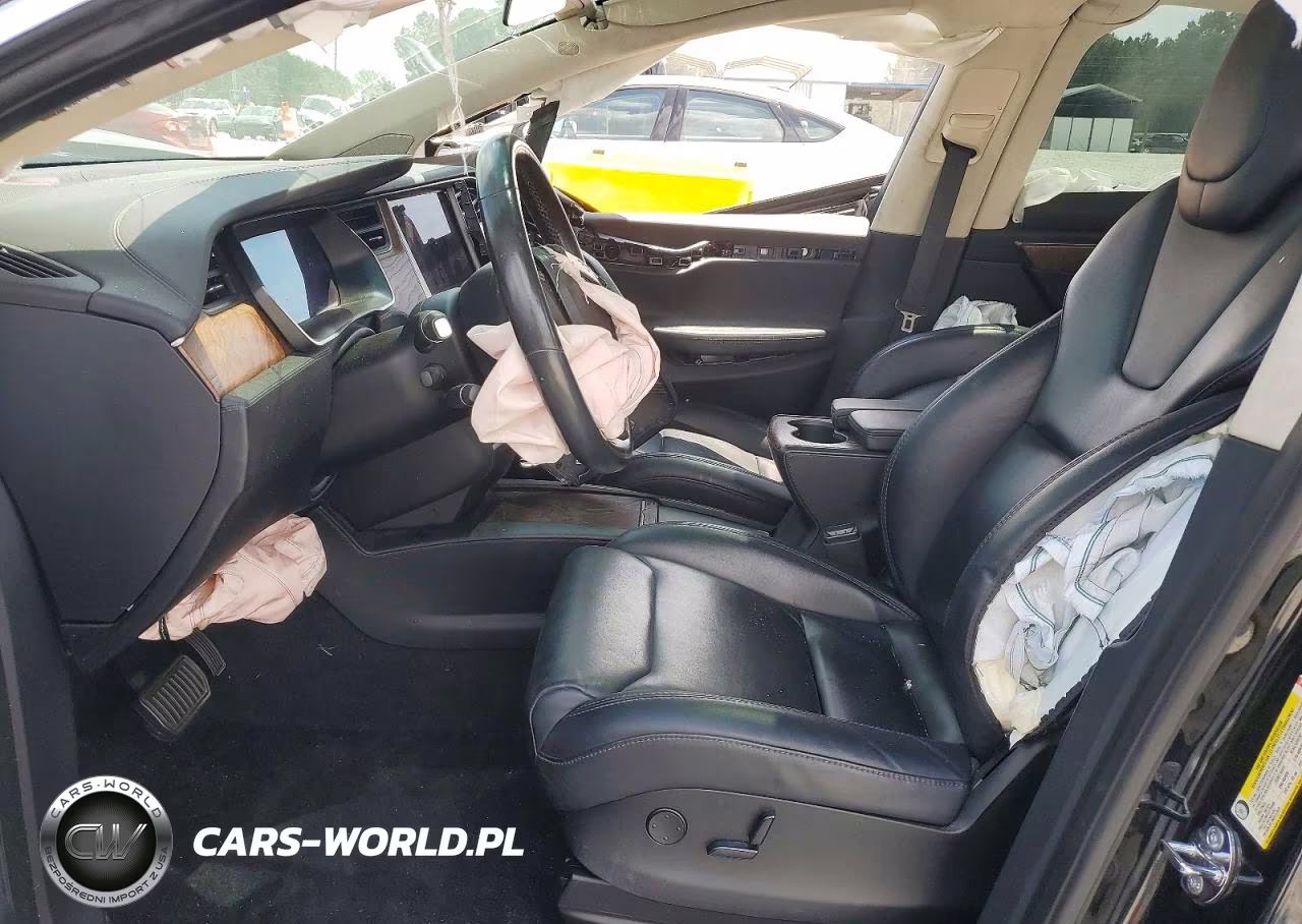 2018 Tesla Model X VIN:5YJXCBE21JF127144 - 7