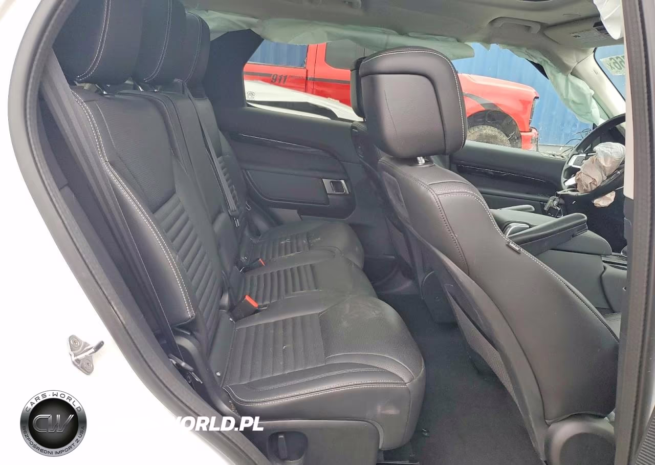 2024 Land Rover Discovery S VIN:SALRJ2EX7R2490680 - 11
