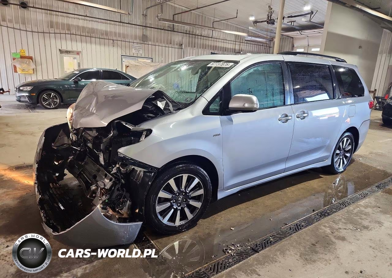 2018 Toyota Sienna Limited 7-Passenger VIN:5TDDZ3DC5JS208757 - 1