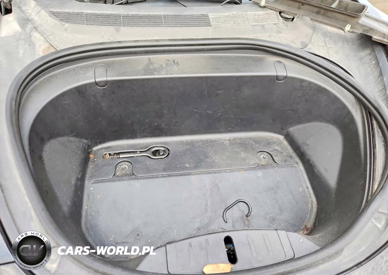 2019 Tesla Model 3 VIN:5YJ3E1EA5KF410769 - 11