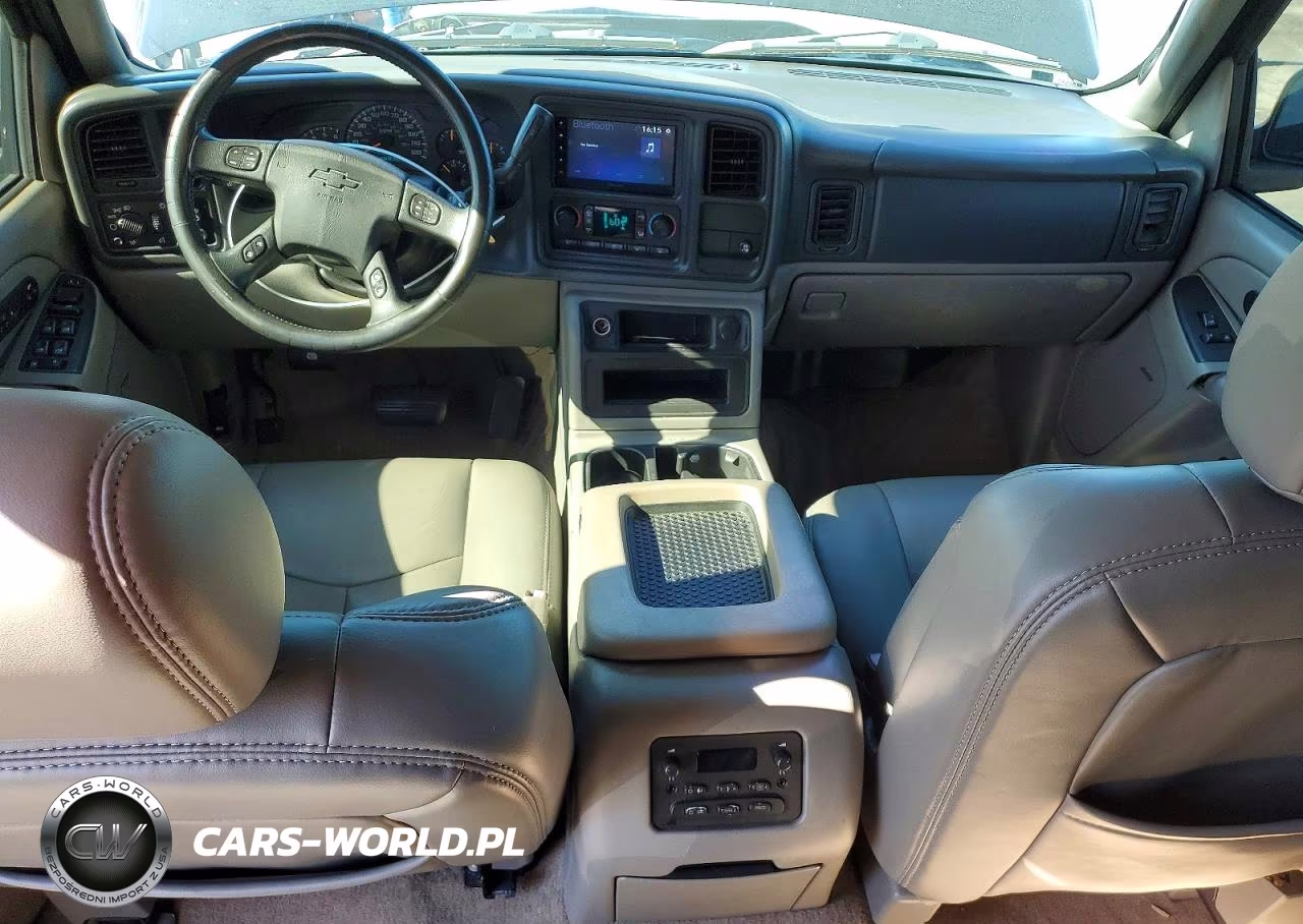 2005 Chevrolet Tahoe C1500 VIN:1GNEC13T45R275759 - 8