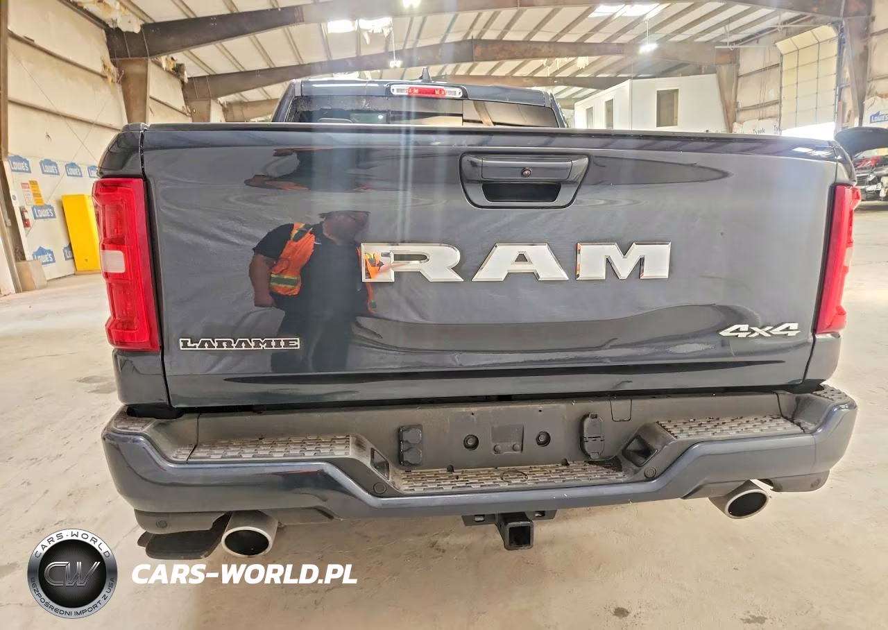 2026 Ram 1500 Laramie VIN:1C6SRFJP9TN376885 - 6