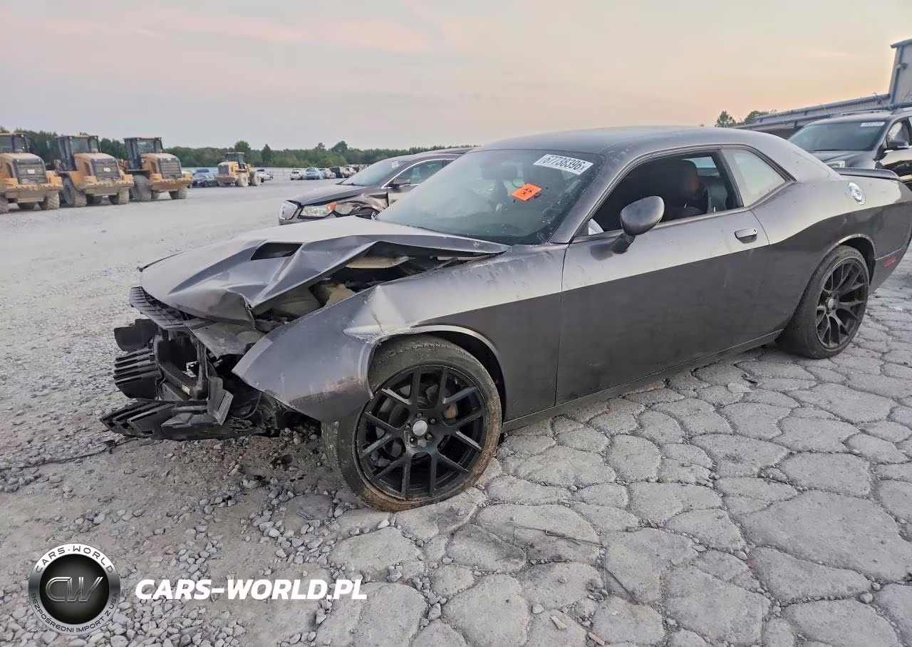 2021 Dodge Challenger Sxt VIN:2C3CDZAG0MH627076 - 1