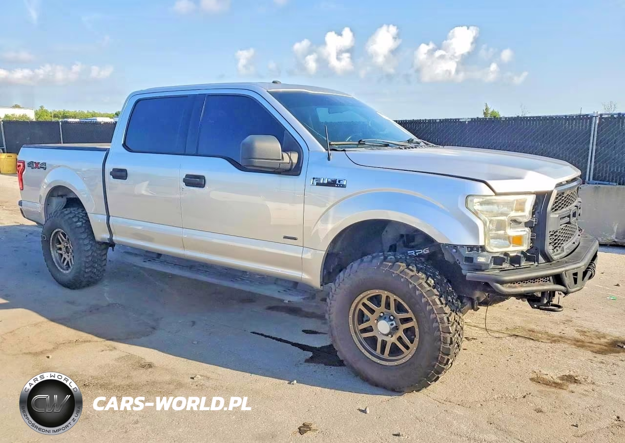 2017 Ford F150 Supercrew VIN:1FTEW1EG5HFA12038 - 4