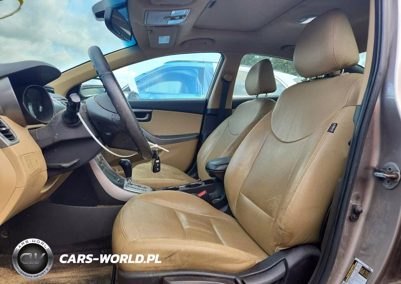 2012 Hyundai Elantra Limited VIN:5NPDH4AE9CH131754 - 7