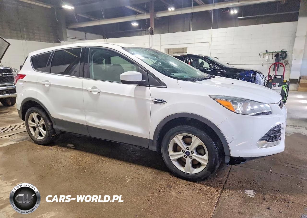 2015 Ford Escape Se VIN:1FMCU9GX0FUC36220 - 4