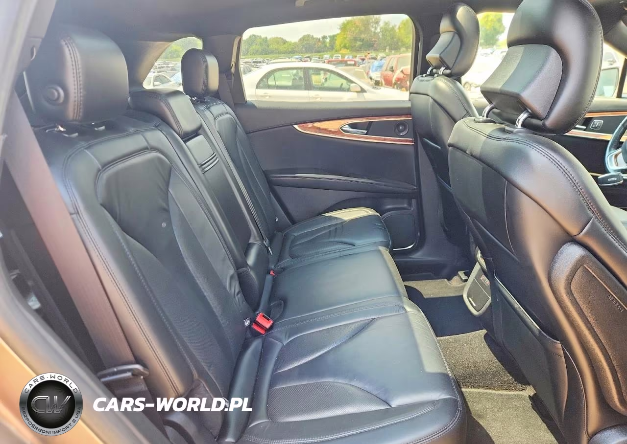 2019 Lincoln Nautilus Select VIN:2LMPJ6K95KBL41115 - 11