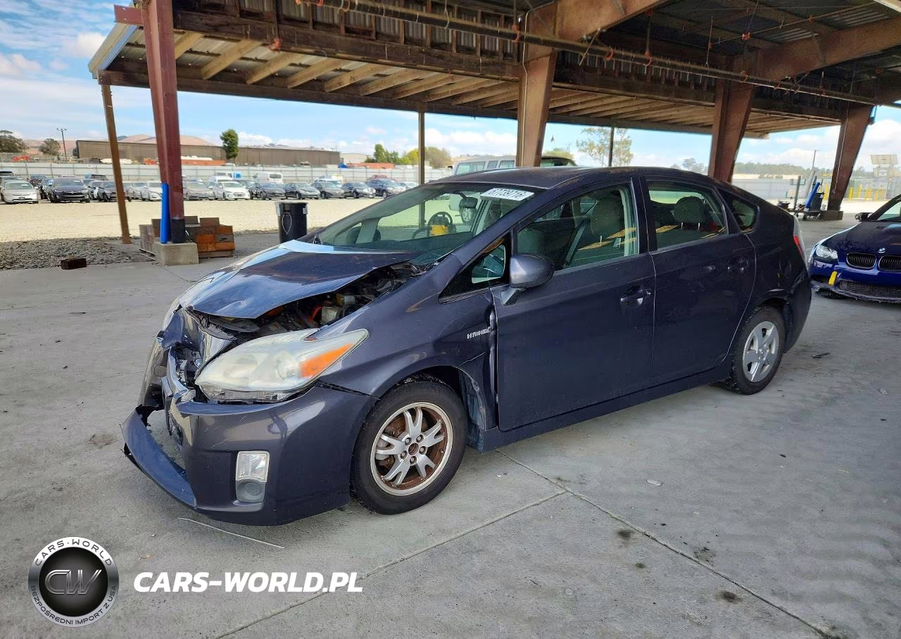 2011 Toyota Prius Three