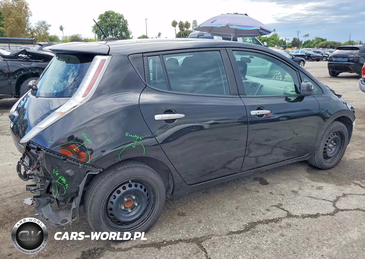 2017 Nissan Leaf S VIN:1N4BZ0CP3HC302552 - 3