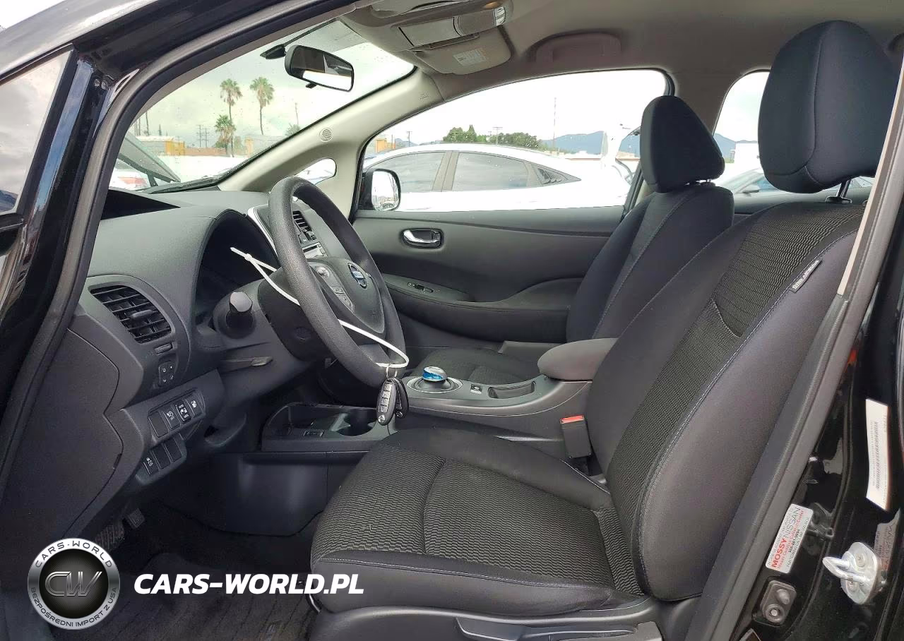 2017 Nissan Leaf S VIN:1N4BZ0CP3HC302552 - 7