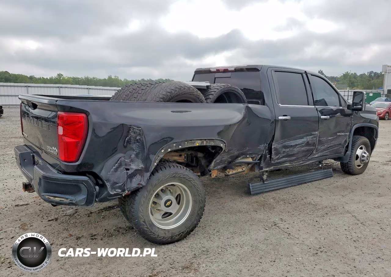 2021 Chevrolet Silverado K3500 High Country VIN:1GC4YVEY6MF102878 - 3