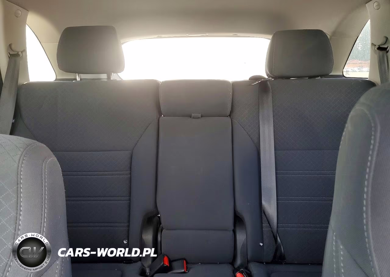 2018 Kia Sorento Lx VIN:5XYPG4A37JG352269 - 10