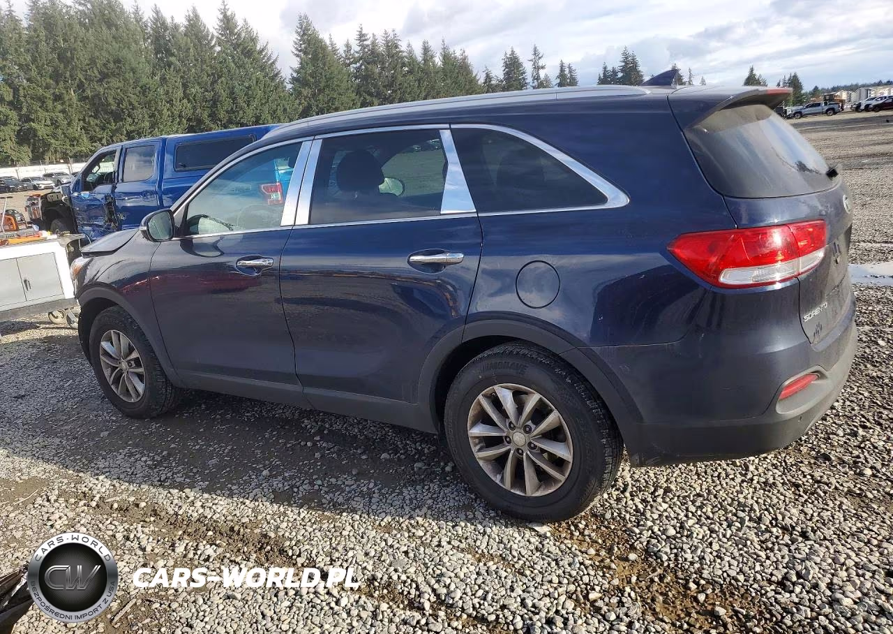 2018 Kia Sorento Lx VIN:5XYPG4A37JG352269 - 2
