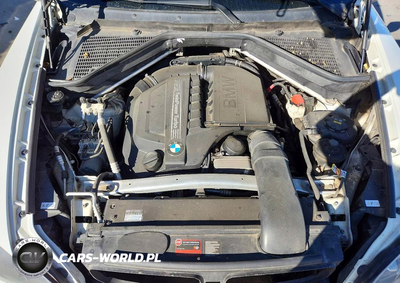 2012 BMW X5 xDrive35I VIN:5UXZV4C56CL762113 - 12