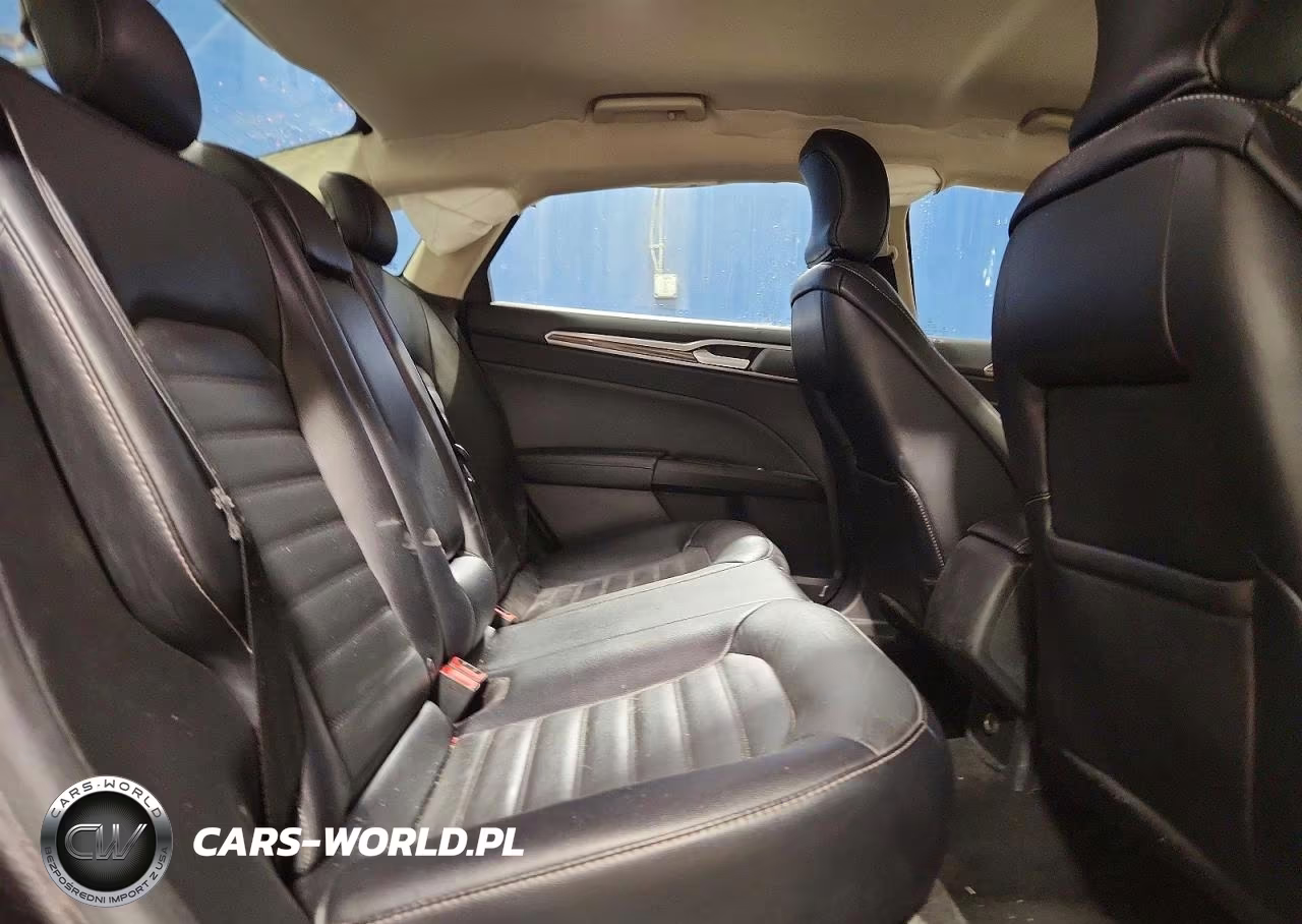 2018 Ford Fusion Se VIN:3FA6P0HD9JR257565 - 10