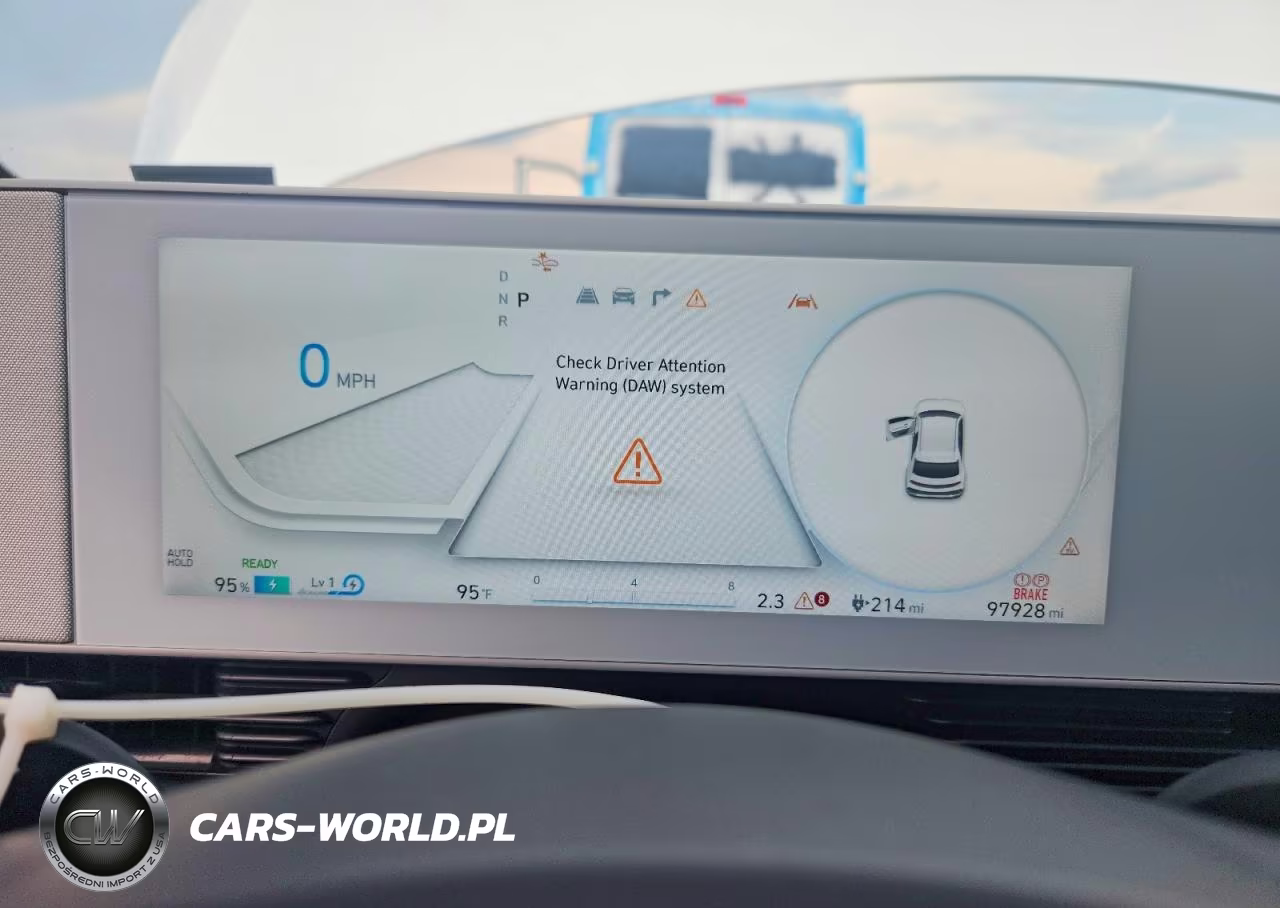 2022 Hyundai Ioniq 5 Limited VIN:KM8KRDAF3NU078745 - 9