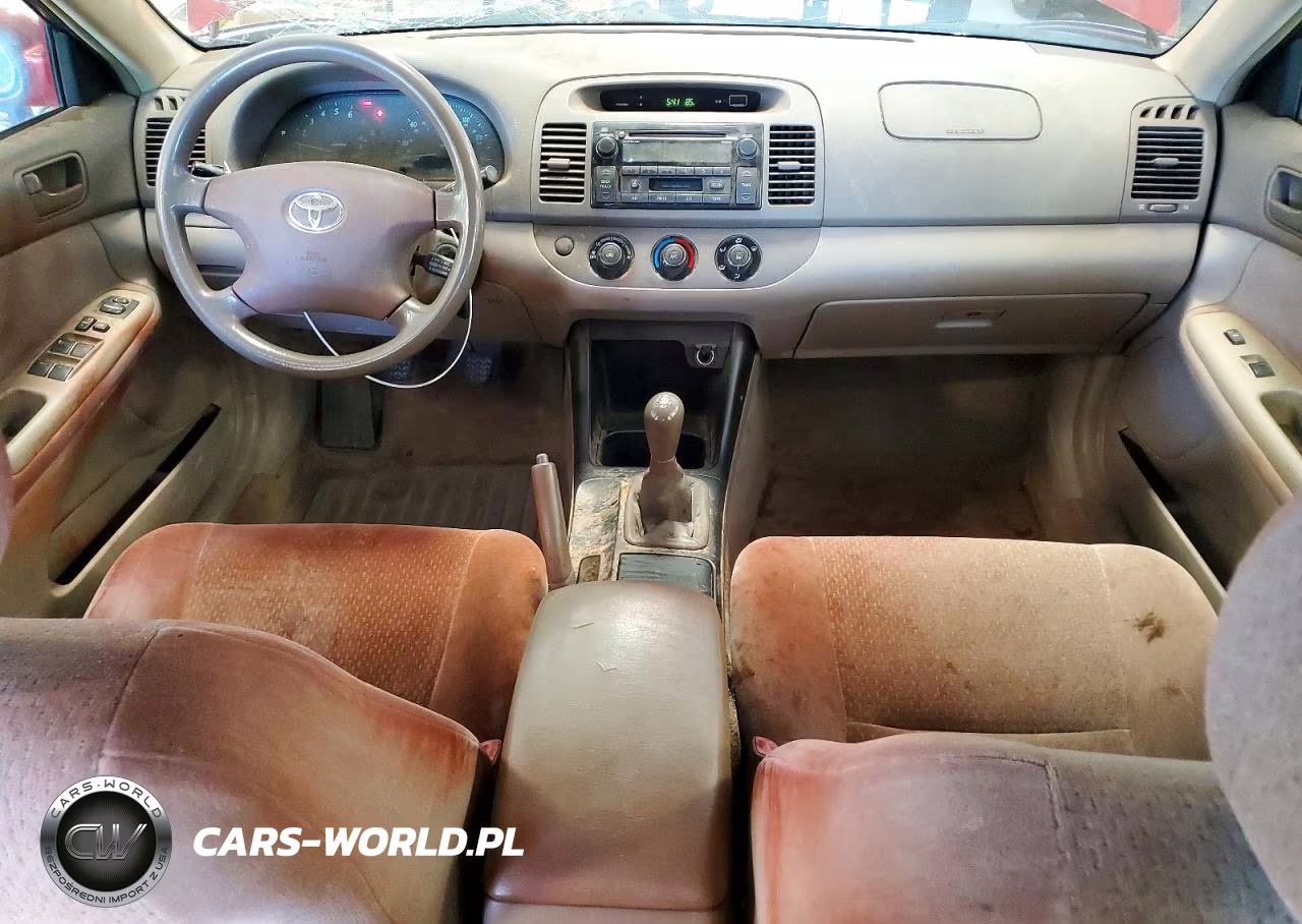2004 Toyota Camry Le VIN:JTDBE32K240276471 - 8