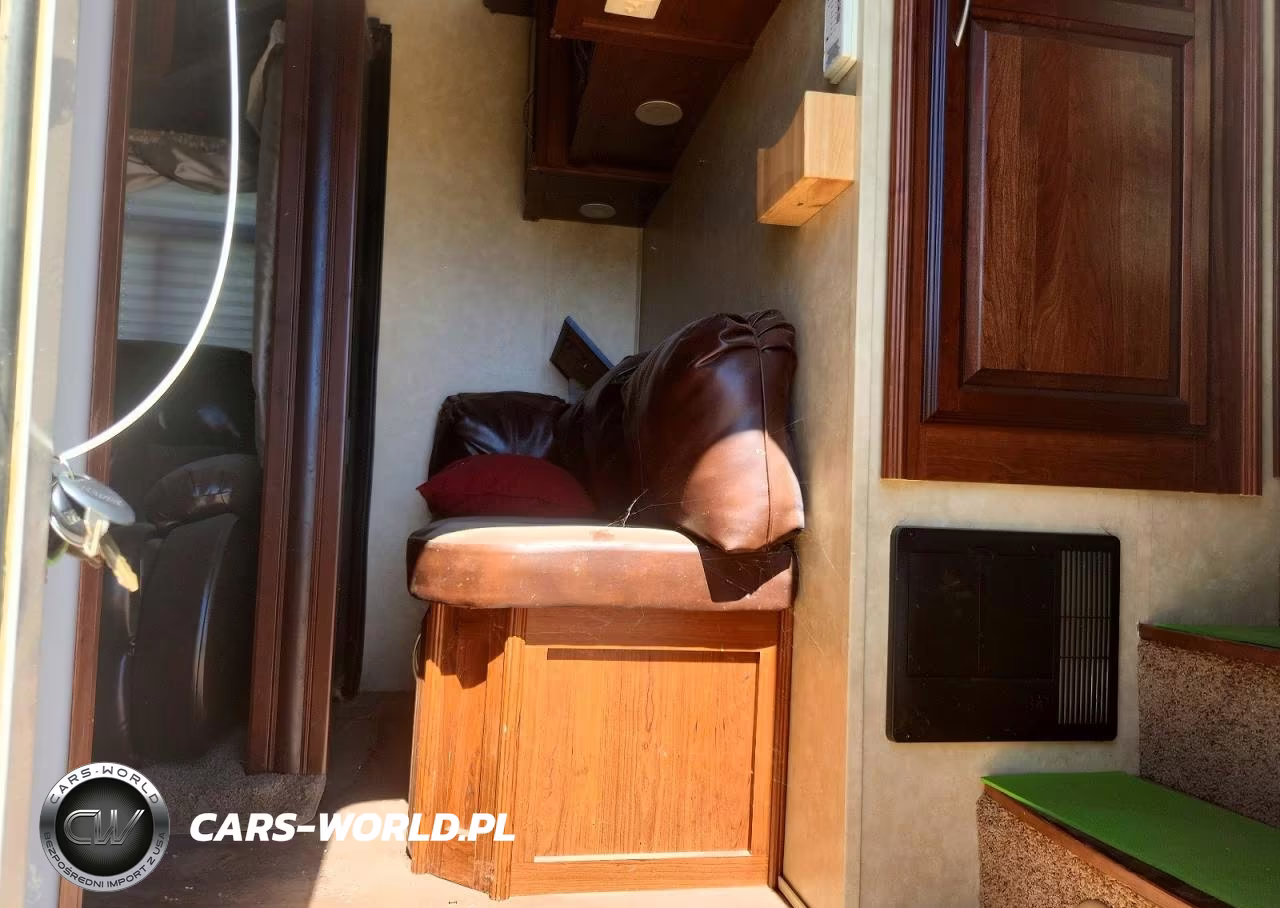 2013 Forest River Columbus Camper VIN:4X4FCMR27D6001141 - 5