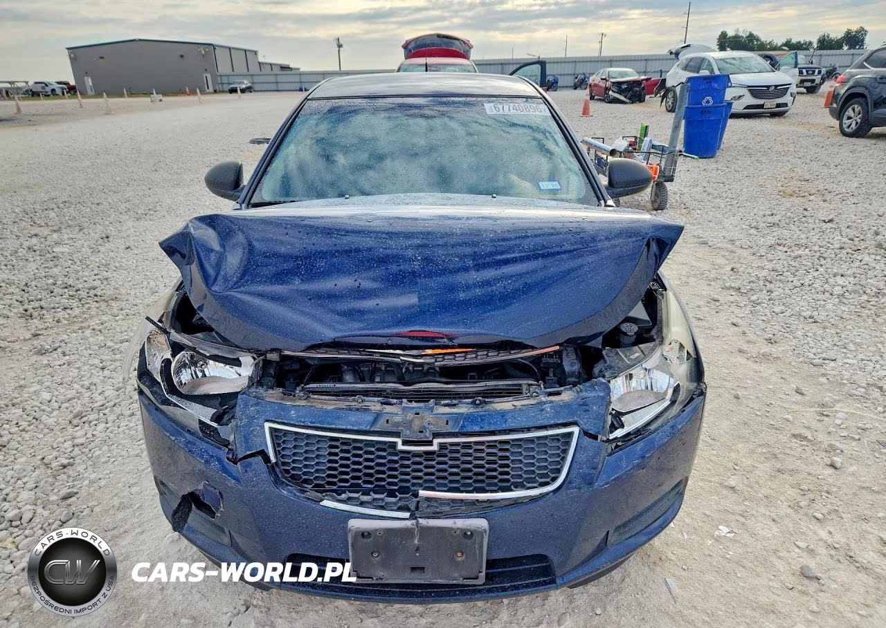 2011 Chevrolet Cruze Ls VIN:1G1PC5SH5B7168354 - 5