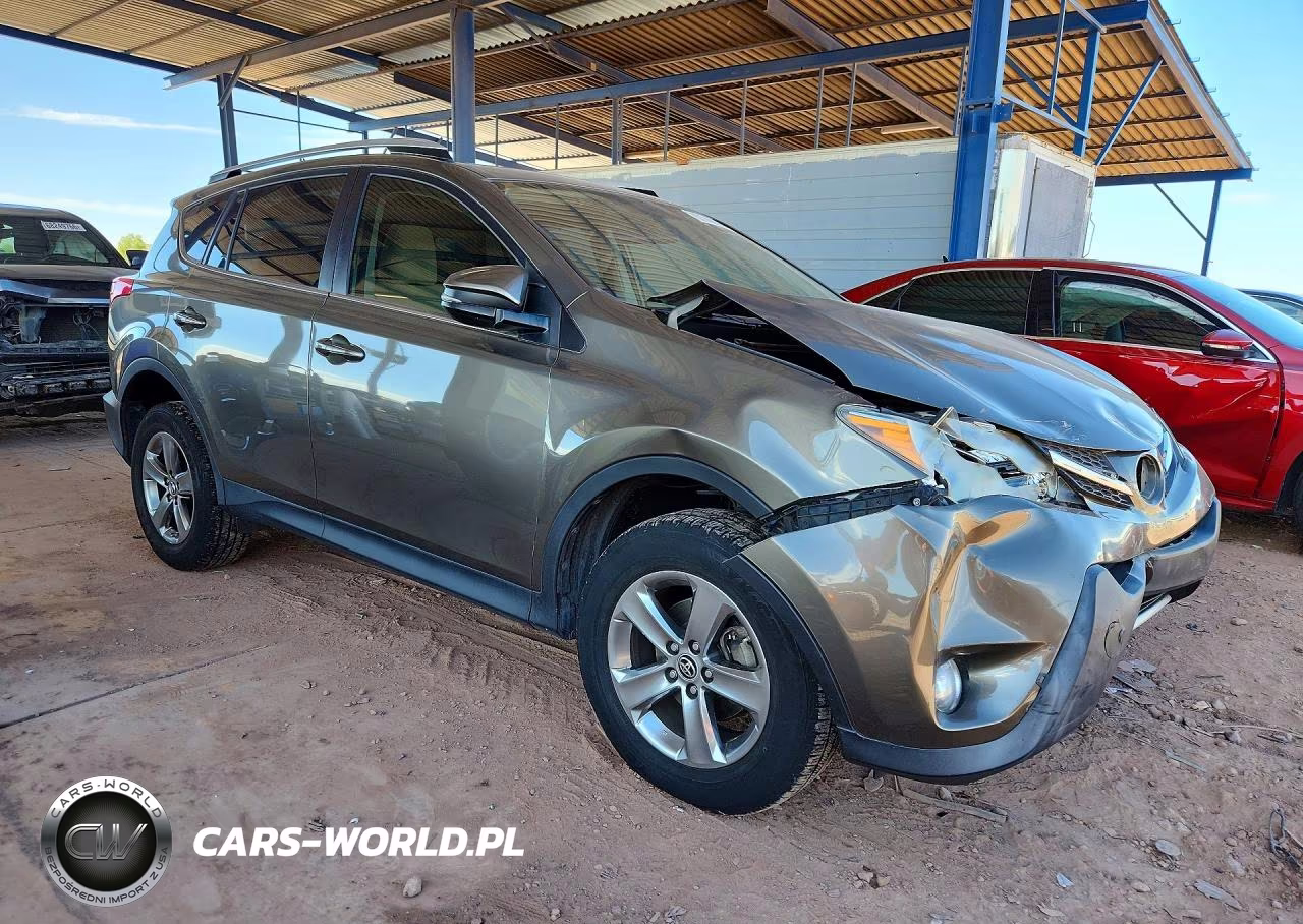 2015 Toyota Rav4 Xle VIN:JTMWFREV8FD072017 - 4