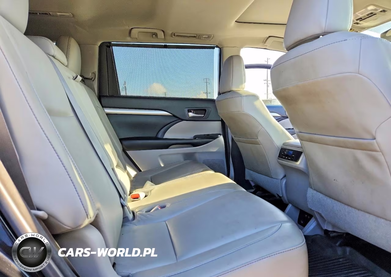2018 Toyota Highlander Xle VIN:5TDJZRFH4JS843967 - 11