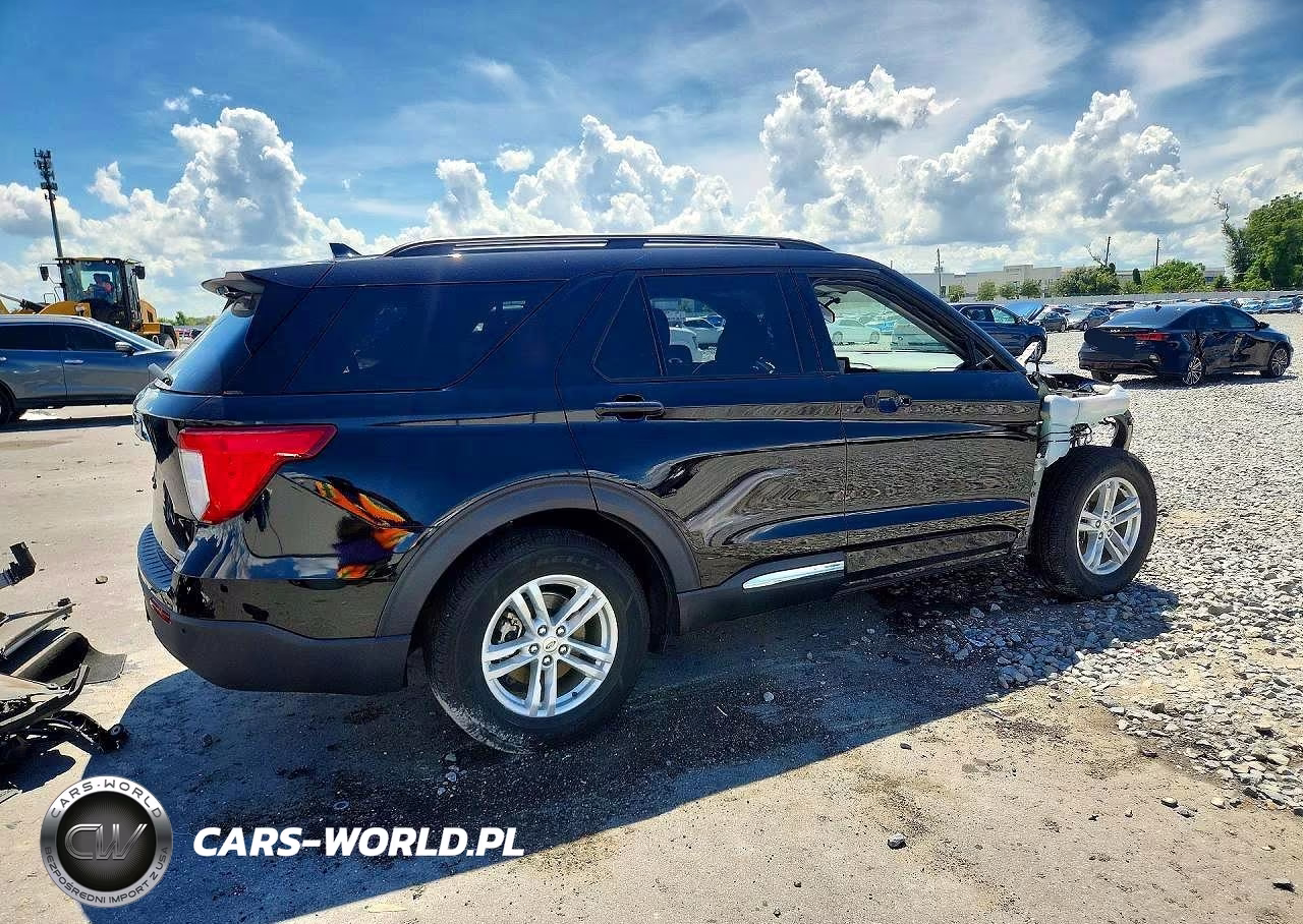 2020 Ford Explorer Xlt VIN:1FMSK7DH2LGC86890 - 3