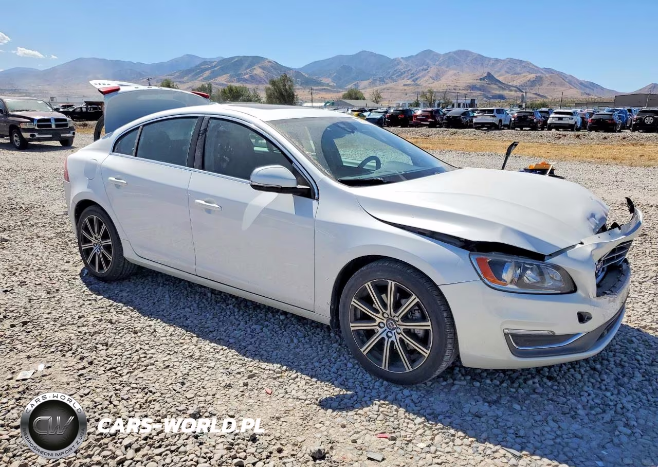 2017 Volvo S60 Premier VIN:LYV402TK9HB129878 - 4