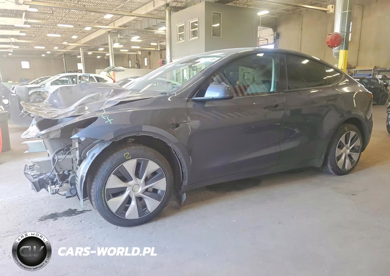 2023 Tesla Model Y – zdjęcie 1 z 13