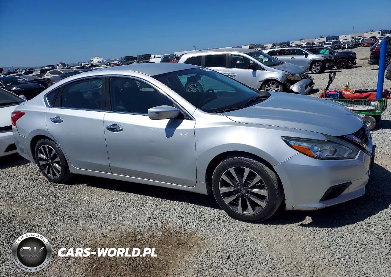 2017 Nissan Altima 2.5 Sv VIN:1N4AL3AP9HC264956 - 4