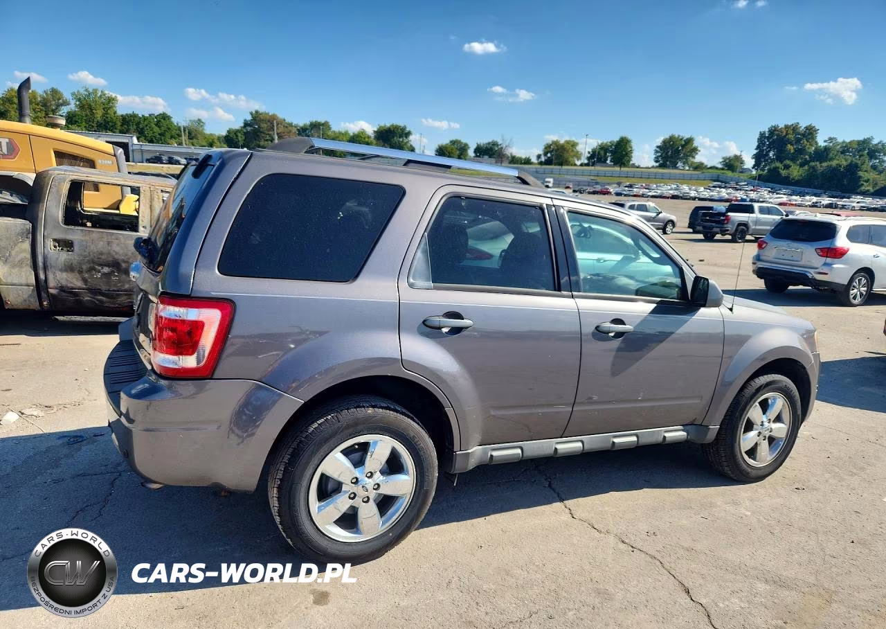 2011 Ford Escape Limited VIN:1FMCU0EG6BKB13736 - 3