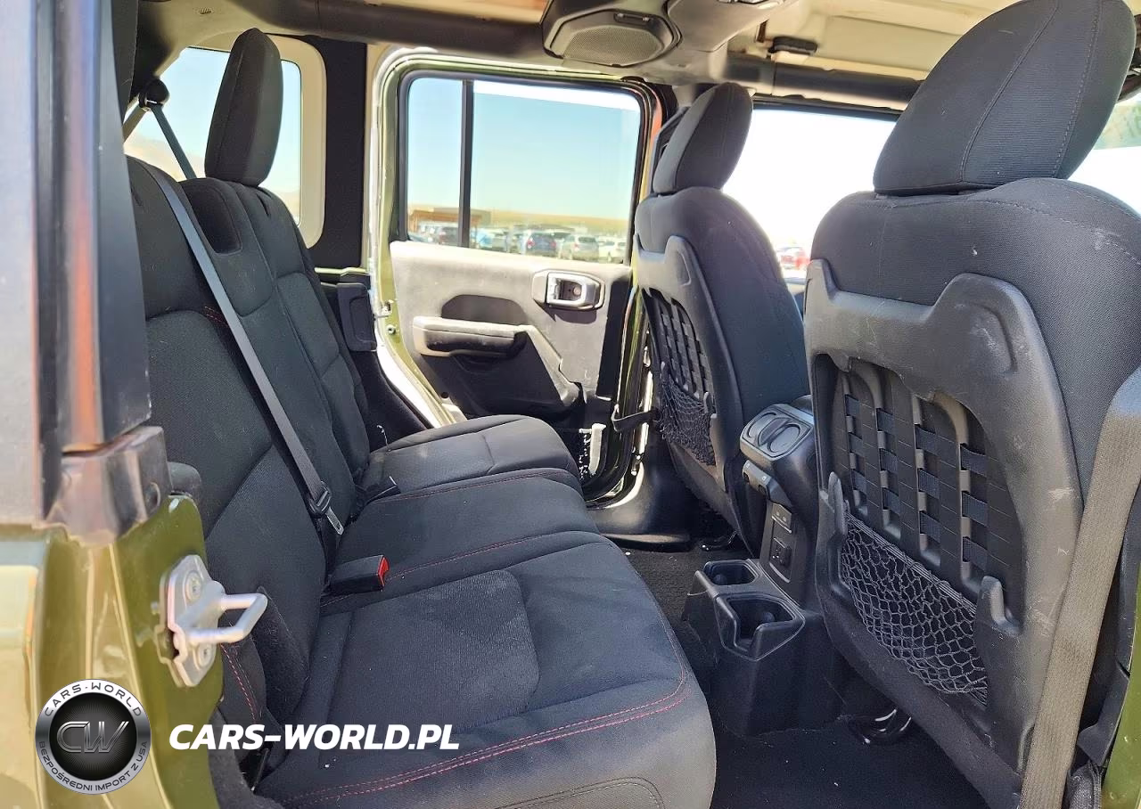 2021 Jeep Wrangler Unlimited Rubicon VIN:1C4JJXFM7MW536211 - 10