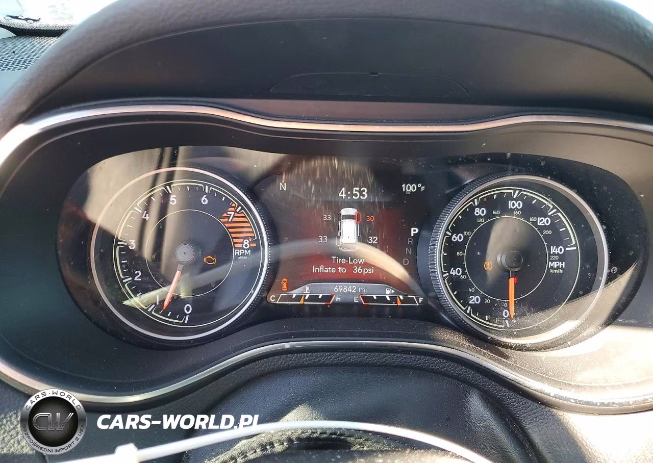 2019 Jeep Cherokee Trailhawk VIN:1C4PJMBX7KD162667 - 9