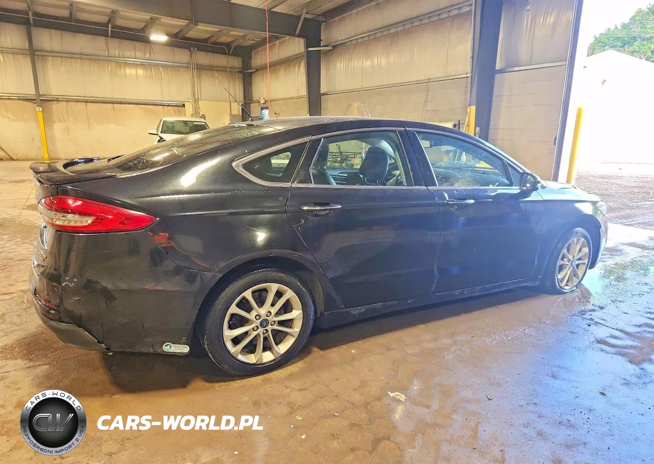 2020 Ford Fusion Titanium VIN:3FA6P0SU8LR132066 - 3