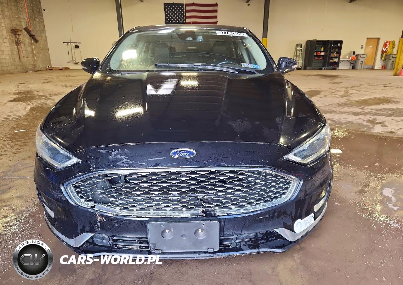 2020 Ford Fusion Titanium VIN:3FA6P0SU8LR132066 - 5