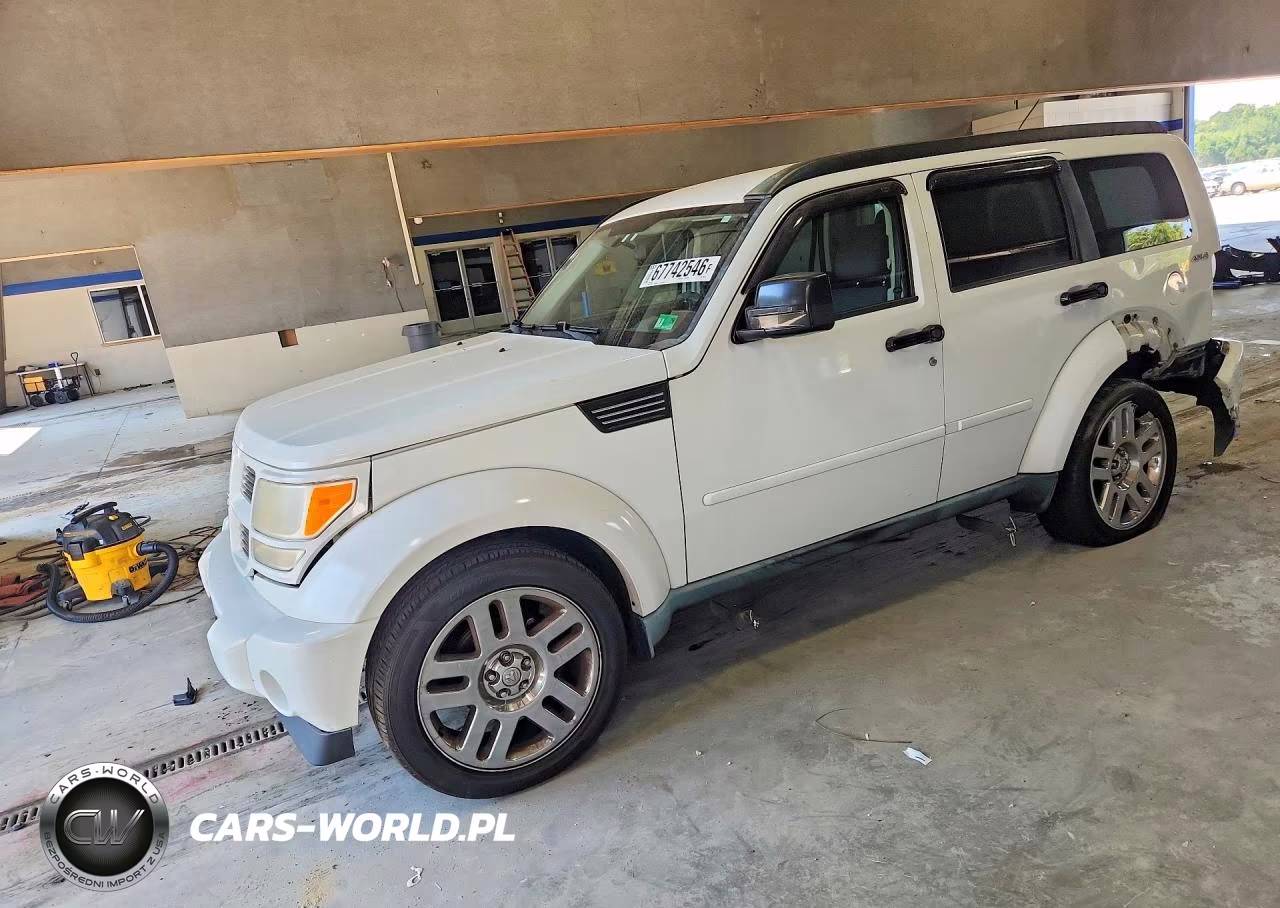 2011 Dodge Nitro Heat VIN:1D4PU4GK1BW598250 - 1