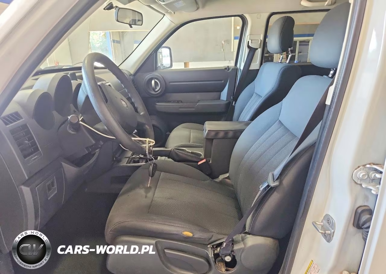 2011 Dodge Nitro Heat VIN:1D4PU4GK1BW598250 - 7