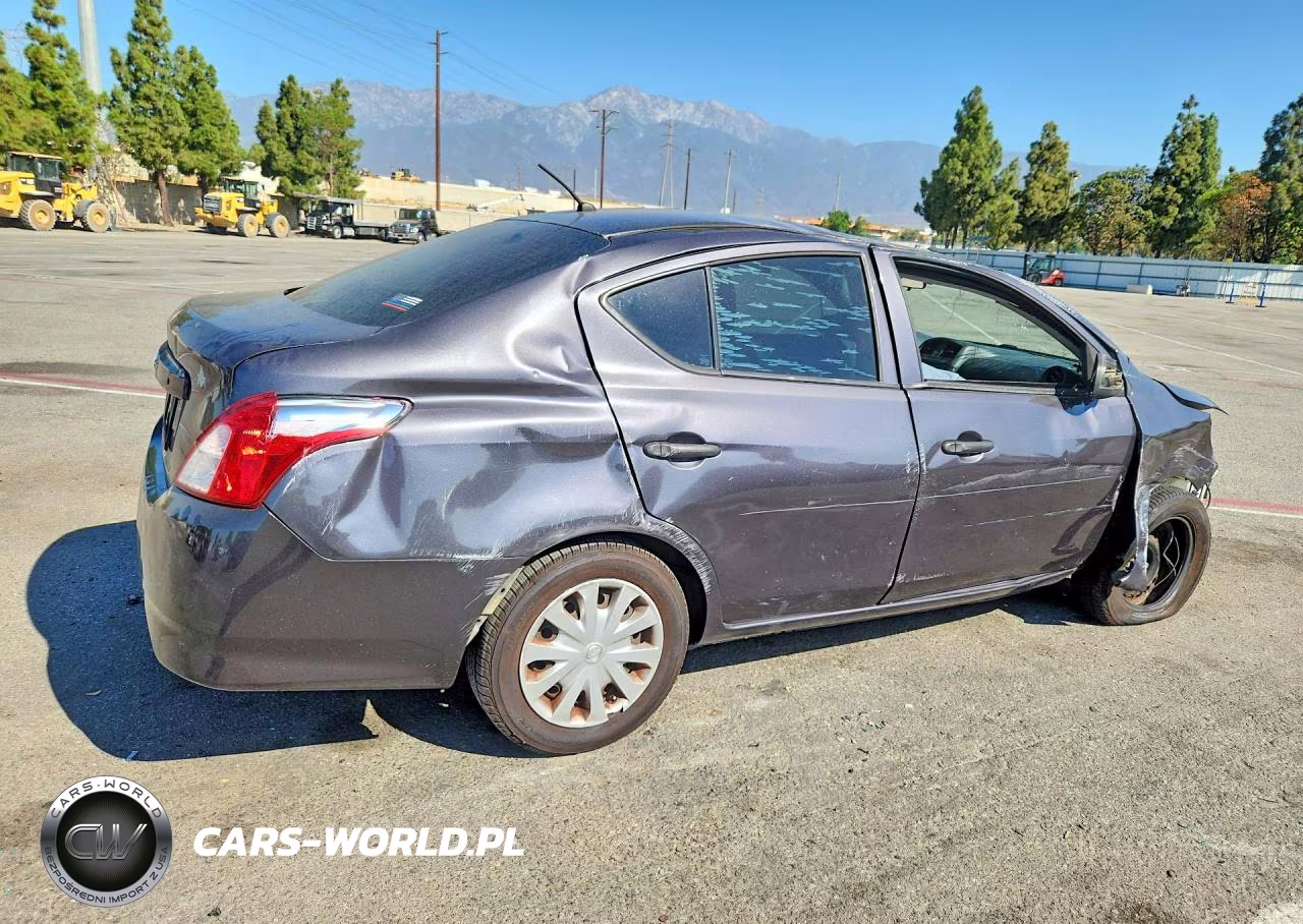 2015 Nissan Versa 1.6 S VIN:3N1CN7AP8FL836060 - 3