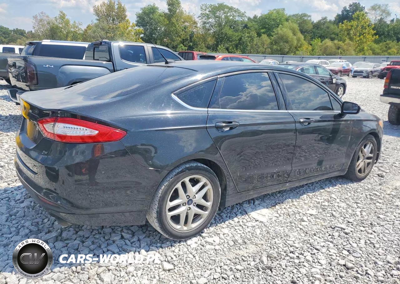 2015 Ford Fusion Se VIN:1FA6P0H78F5129628 - 3
