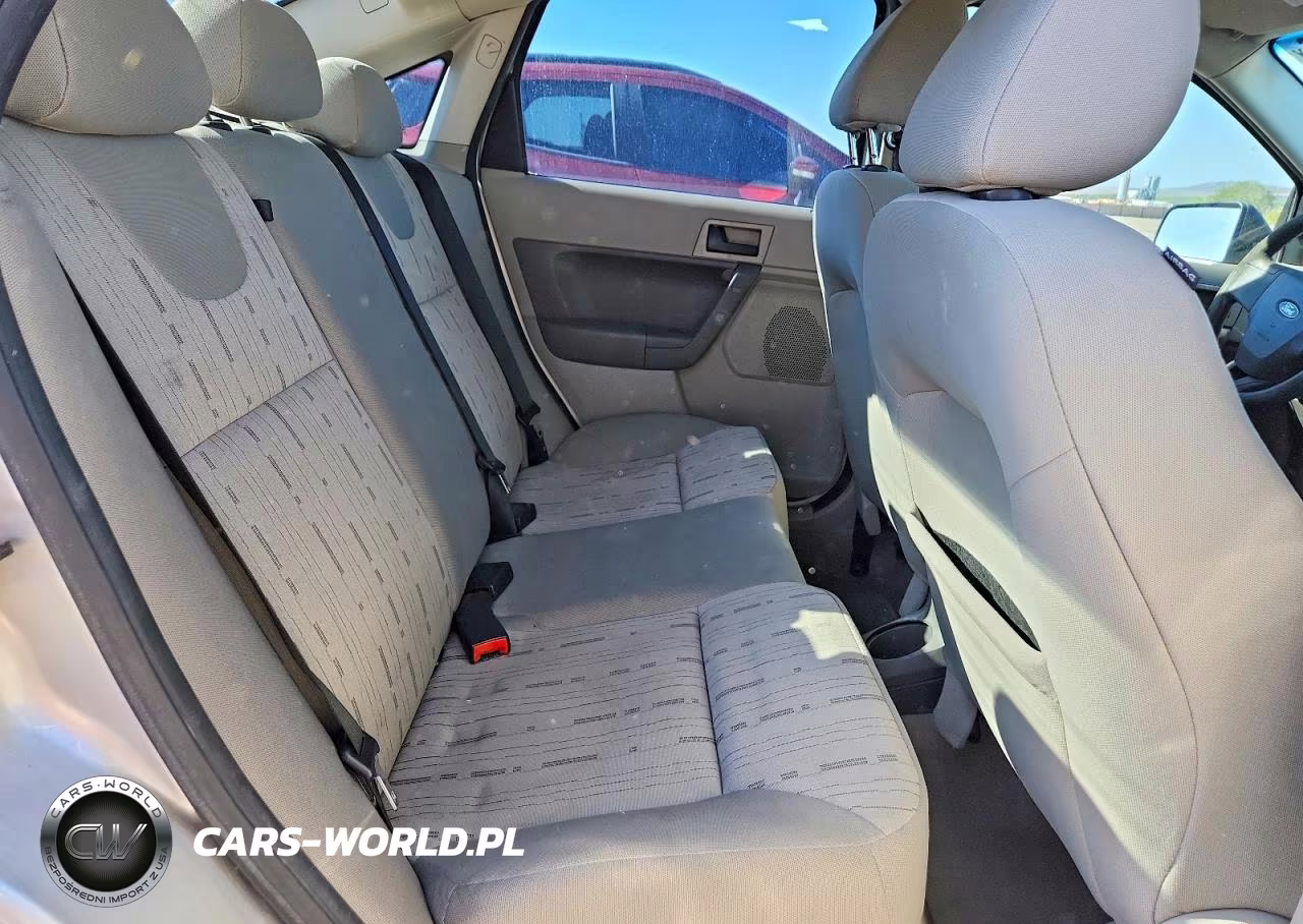 2009 Ford Focus Se VIN:1FAHP35N89W230664 - 10