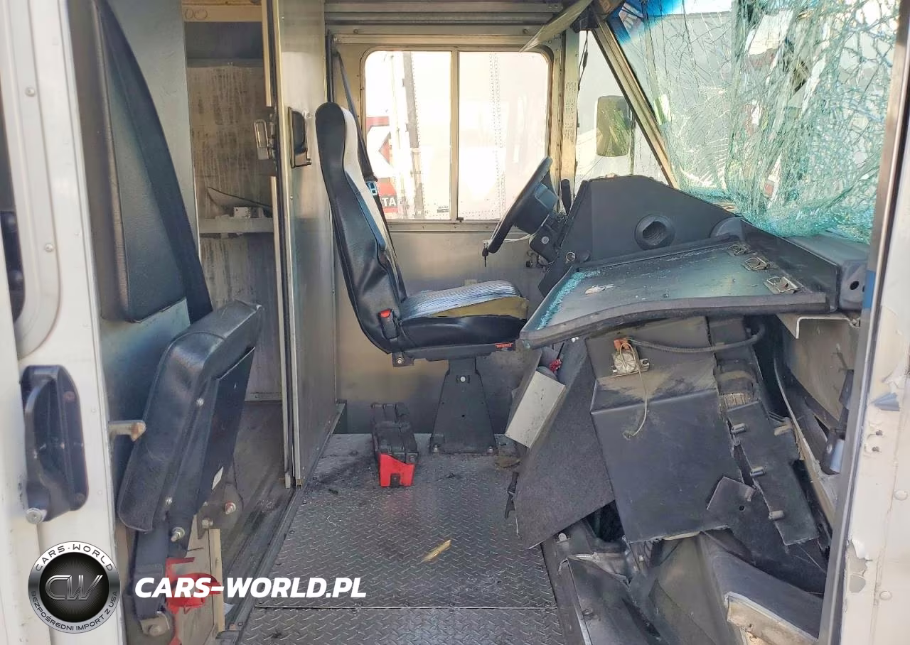 2021 Ford Econoline E450 Super Duty Commercial Stripped Chassis VIN:1FC3E4KK5MDC14906 - 11