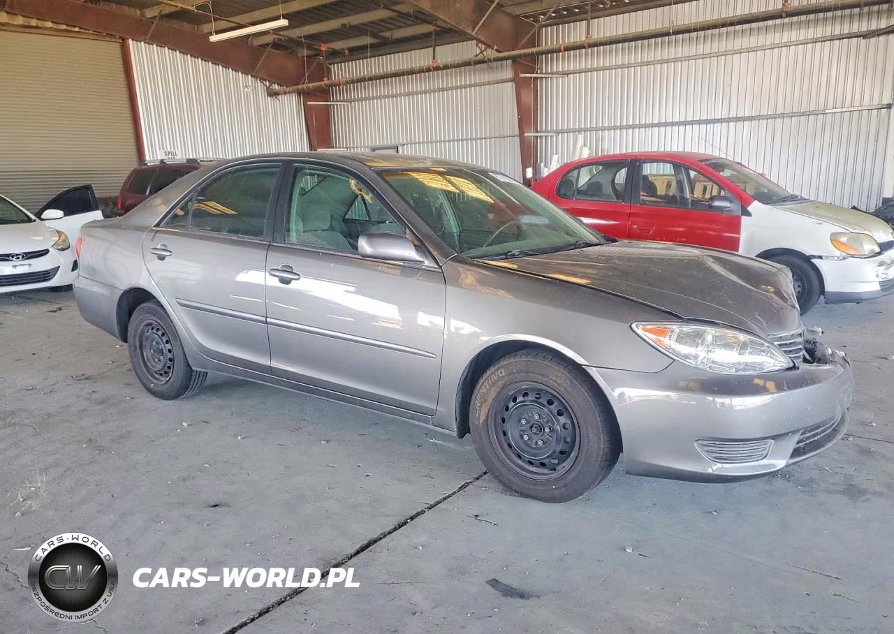 2005 Toyota Camry Le VIN:4T1BE32K25U546689 - 4