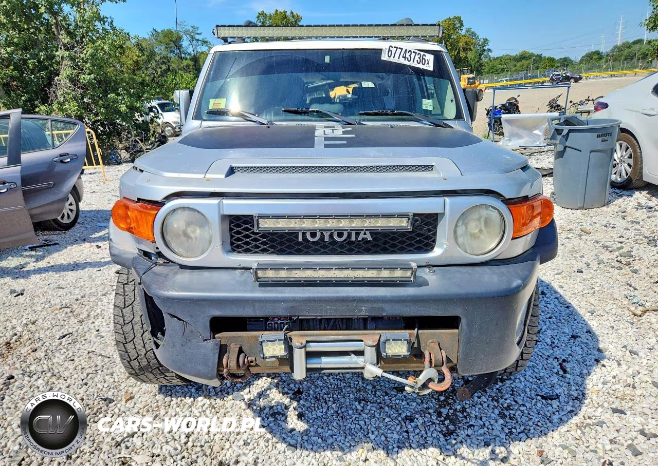 2007 Toyota Fj Cruiser Base VIN:JTEBU11F070080556 - 5