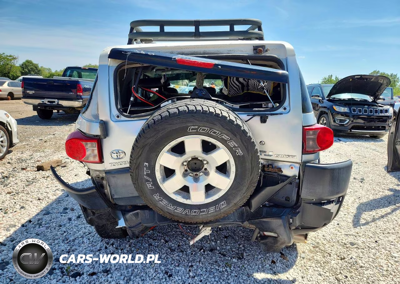 2007 Toyota Fj Cruiser Base VIN:JTEBU11F070080556 - 6