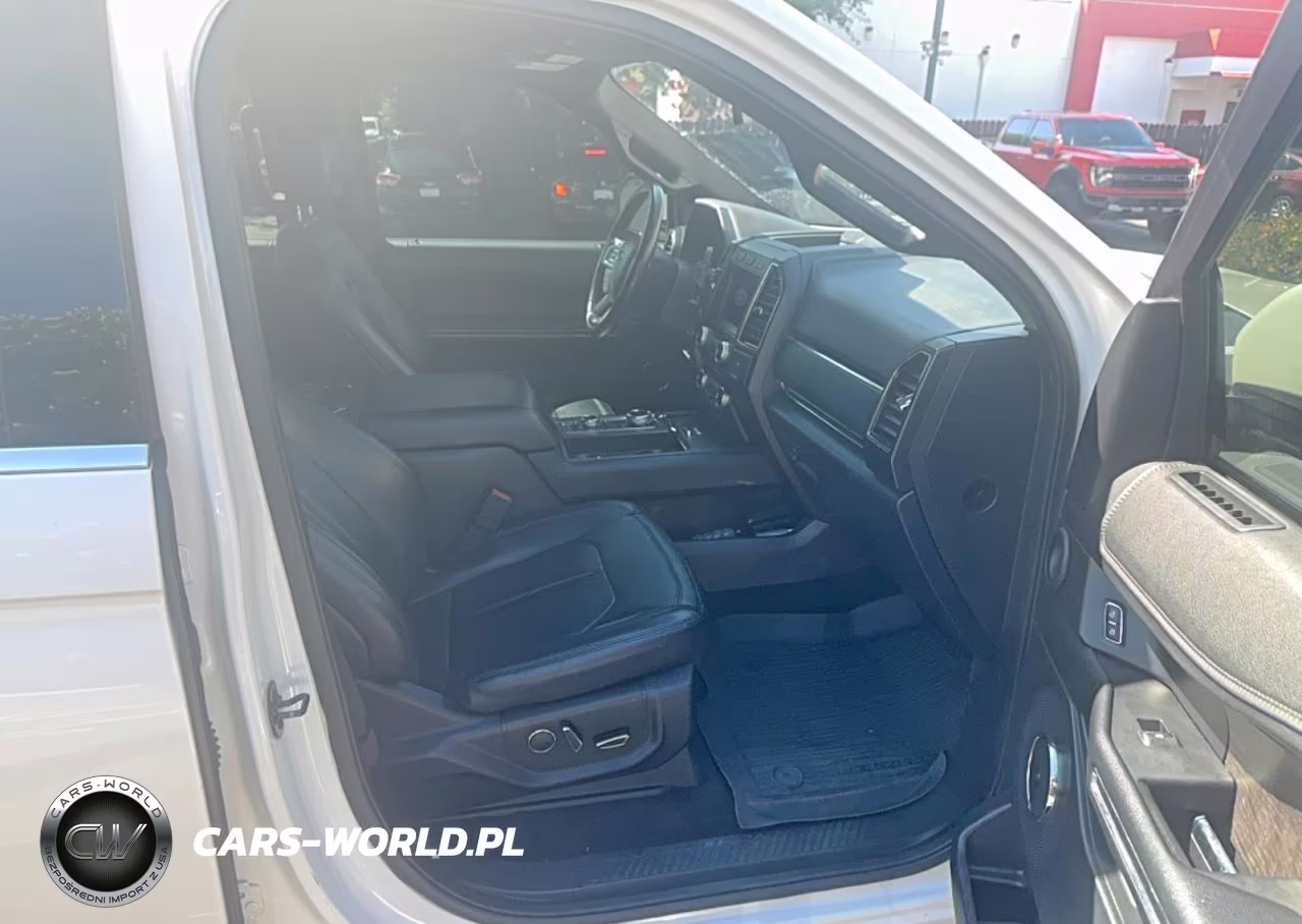 2018 Ford Expedition Limited VIN:1FMJU2AT4JEA70047 - 5